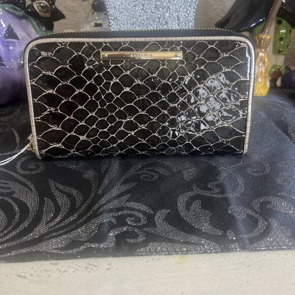 Brahmin Black & Gold Embossed Leather Zip Around Wallet - Picture 1 of 12